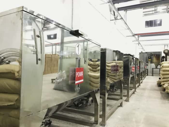 中大型注塑厂自动上料方案